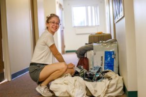 Female student unpacks during welcome weekend 2020