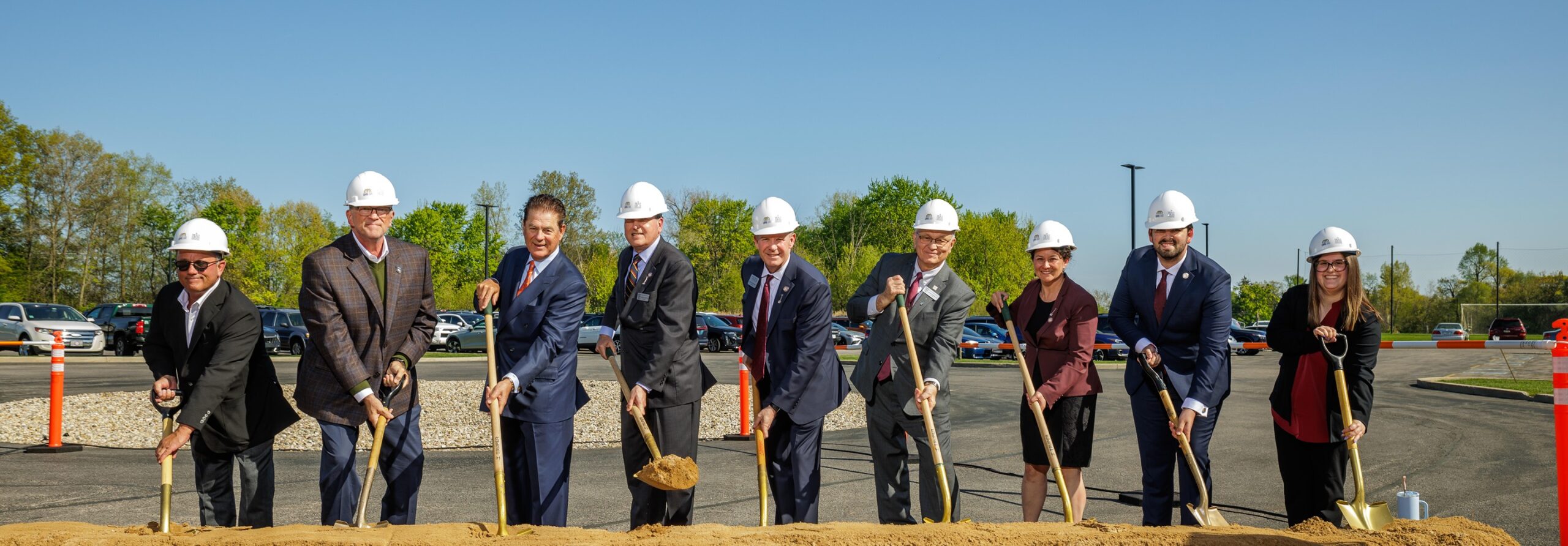 Residence Hall Groundbreaking 073 (2)