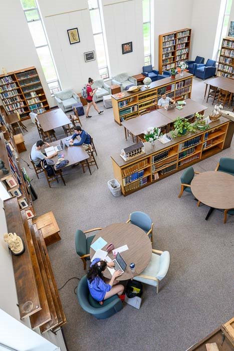 McKenna Library - Holy Cross